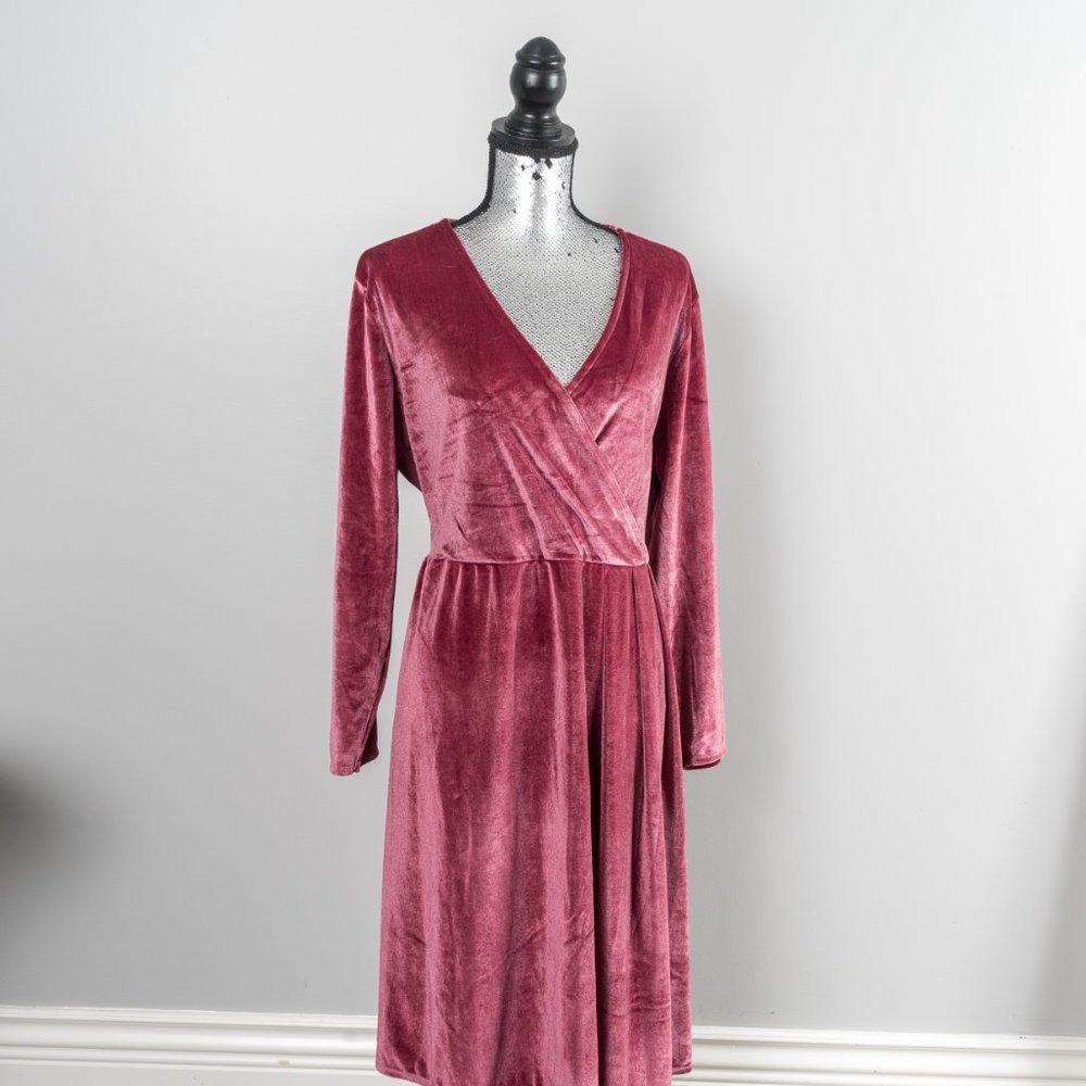 NWT George Plus Rose Velvet Wrap Dress - 1x